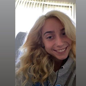 Meet your Posher, Heidi